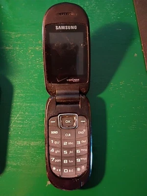 Teléfono Samsung abatible negro - sin probar - sin cables ni caja B8 Foto 1 de 4