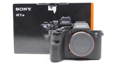 Sony Alpha a7S III - 9.541 Auslösungen - (ILCE-7SM3) A7 S 7S Mark 3 M3 OVP - Hän - Bild 1 von 4