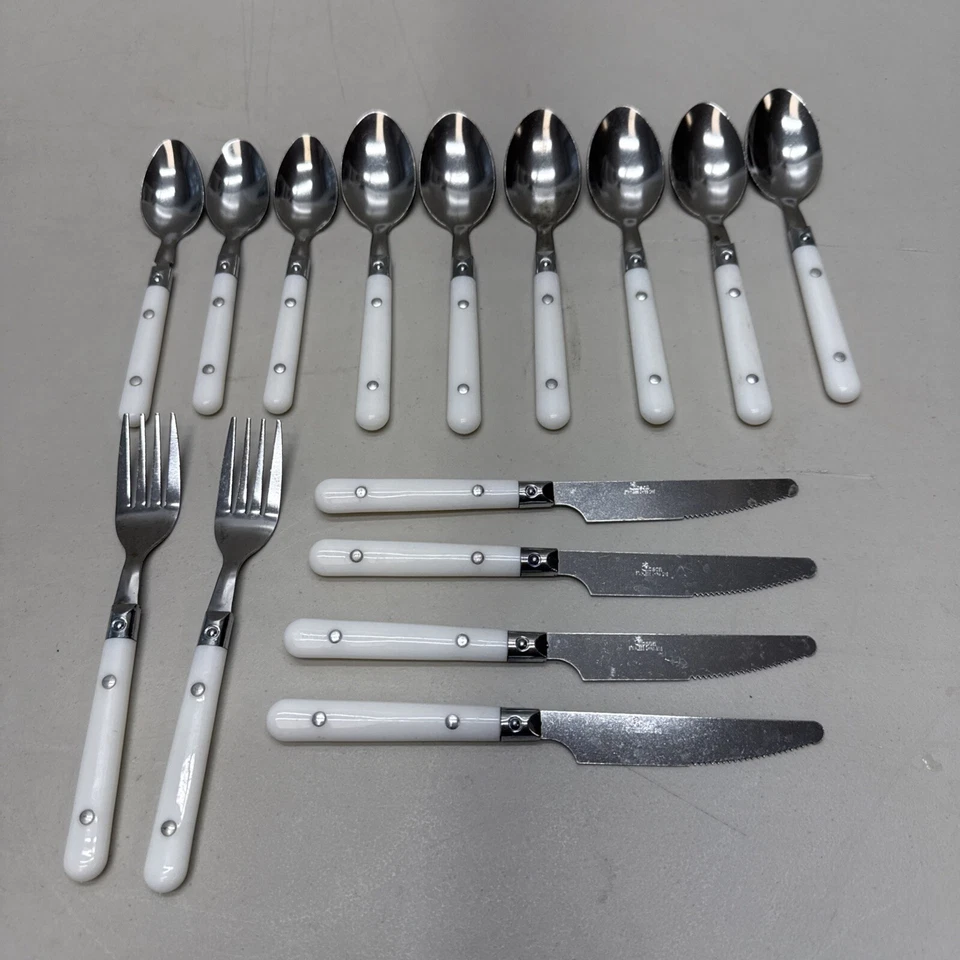 15 Piezas De Colección Años 90 Gibson Plástico Blanco 3 Remaches Mango Remachado Cubiertos de Acero Inoxidable Foto 1 de 4