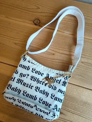 LeSportsac L.A.M.B Gwen Stefani 斜挎包白色黑色单肩包 — 第 1/4 张图片