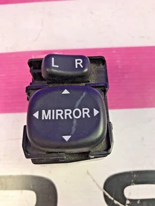 OEM Mirror Control Switch/Button 2005-2007 Subaru Impreza/WRX/STi - Picture 1 of 5