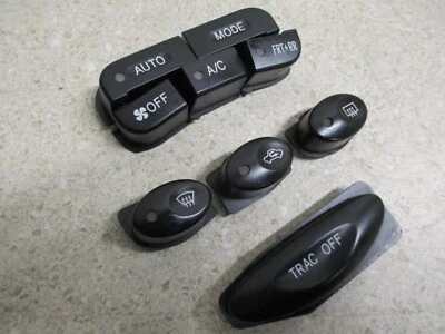 01 02 03 04 2001 2002 2003 Toyota Sequoia A/C Air Heater Climate Control Buttons - Image 1 of 4