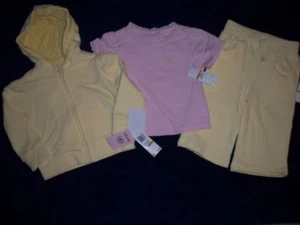 IZOD NUEVO CON ETIQUETAS 3 piezas Juego de Camiseta Amarilla Capri y Chaqueta Rosa 3T - Imagen 1 de 12