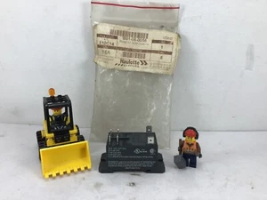 B01-06-0056 - HAULOTTE - 30 AMP RELAY - 92S7D22D-24 - SCHNEIDER ELECTRIC - NOS! - Picture 1 of 5