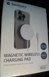 Goodmans: Pad di ricarica wireless magnetico. Bianco. Telefoni compatibili Magsafe. 2m. - Foto 1 di 3