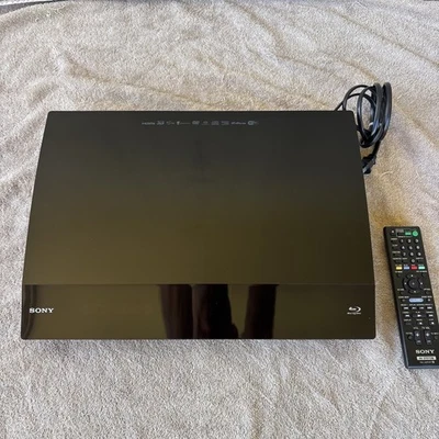 Sony Blu-ray Disc Player HBD-T58 5.1 Channel Home Theatre All-in-One W/remote - Image 1 of 4