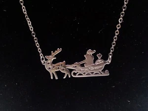 santa necklace - Picture 1 of 2