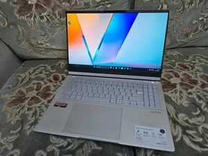NEW ASUS Vivobook S 15 OLED Ryzen AI 9 365 32GB 1TB Ultrabook Laptop WTY - Picture 1 of 11