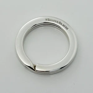 Llavero grueso pesado Tiffany & Co en plata de ley - Imagen 1 de 8