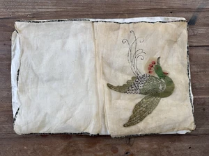 Vintage chinesischer Seidenorganza Vogel Textil Wandbehang Tisch bemalt 9" x 14" - Bild 1 von 13