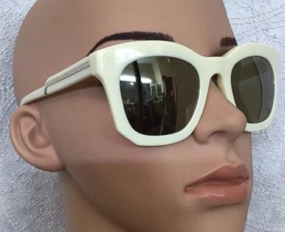 Gafas de sol Stella Mccartney de plástico marfil lentes reflectantes adornos dorados Foto 1 de 4