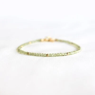 A++++ Natur Peridot facettierte runde Perlen August Geburtsstein Frauen Armbä... - Bild 1 von 4