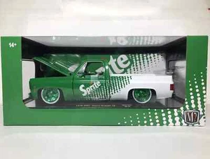 M2 Machines 1:24 Scale Sprite 1976 GMC SIERRA GRANDE 15 Squarebody CHASE 1/750 - Picture 1 of 3