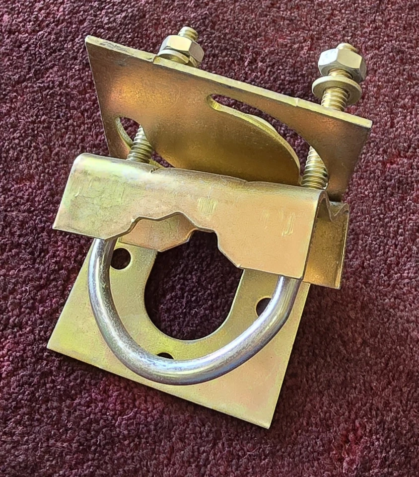 Soporte base giratorio universal Channel Master 9014 para mástil de antena de hasta 1,5 pulgadas Foto 1 de 1