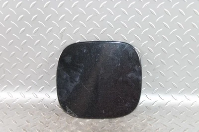 17-23 Cadillac XT5 Stellar Black Metallic Fuel Filler Door Cover Lid Factory OEM Foto 1 de 4