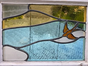 ART DECO STAINED GLASS WINDOW PANEL WITH BIRD DECORATION - Picture 1 of 6