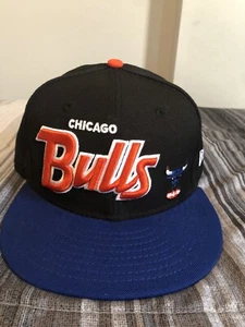 PRE-OWNED NEW ERA 59fifty HARDWOOD CLASSIC CHICAGO BULLS HAT SZ 7 3/8 BLACK - Picture 1 of 7