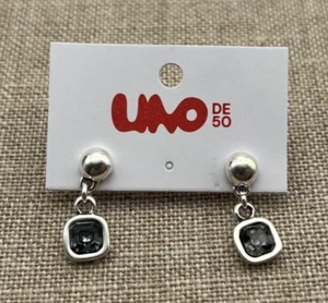 NEW Uno de 50 SER EXPRESIVA Silver Plated Earrings with Black Hanging Crystal - Picture 1 of 9