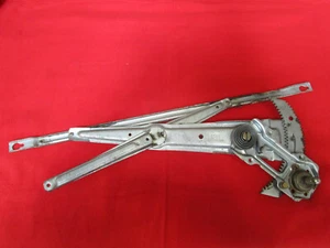 Elevalunas izquierdo honda civic ed6 ed7 ec8 ec año 87-92 - Imagen 1 de 1