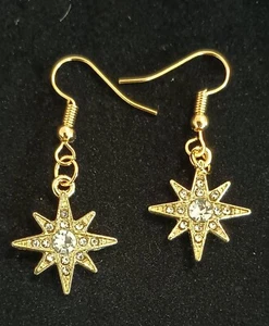 Pendientes colgantes de estrella y cristal tono dorado - Imagen 1 de 1