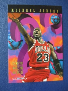 1995-96 NBA Hoops Number Crunchers Michael Jordan #1 Salón de la fama Chicago Bulls - Imagen 1 de 2