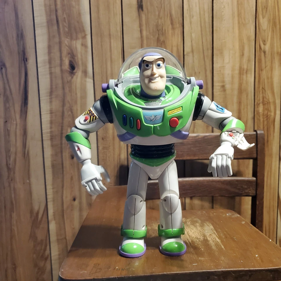 Figura de acción Toy Story Buzz Lightyear 1995 primera edición de colección Foto 1 de 4