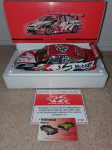 1:18 Biante Holden HRT VY Commodore #05 Peter Brock / Plato 2004 Bathurst 1000 - Picture 1 of 2