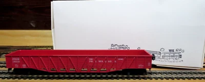 AHM / Roco HO Scale 50' Vintage Outside Braced Gondola "Milwaukee Road" - Image 1 of 4