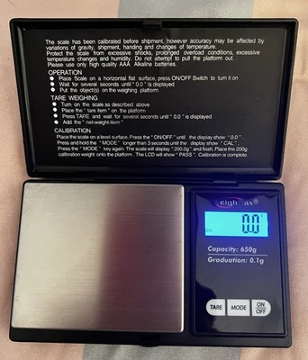 Báscula digital de bolsillo WeighMax W-3805-650-negro 650 g x 0,1 g Foto 1 de 3