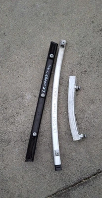 Lexus LS400 Left Rear Door Window Guides 3 Pieces - Image 1 of 2