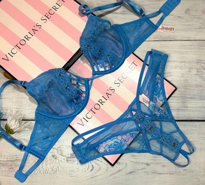 Victoria's Secret Strappy Very Sexy Rose Lace Unlined Bra Open Thong Set Blue - Image 1 of 4