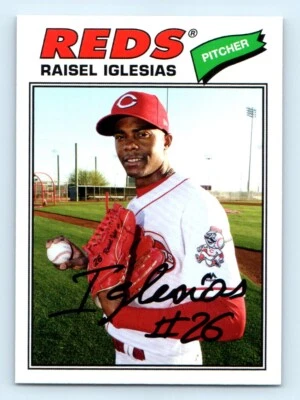 2018 Topps Archives Raisel Iglesias Cincinnati Reds #116 - Image 1 of 2