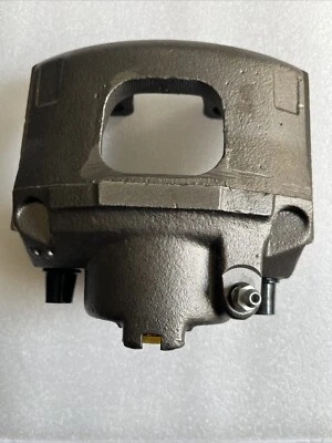 制动卡钳-右前适用于水银村民日产任务 — 第 1/4 张图片