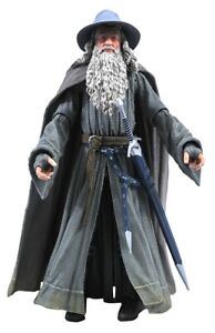 Lord of The Rings Deluxe Action Figure Gandalf Diamond Select  18 cm