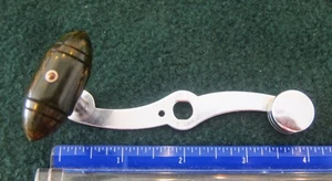 Manico mulinello vintage Penn BACHELITE VERDE #24-155: 66/112/113/49 - USATO BUONO!!! 1 - Foto 1 di 4