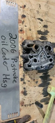 03-07 Ford F250 F350 6.0 6.0L Diesel Enfriador de Aceite Carcasa Conjunto Genuino Foto 1 de 4