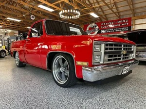 1985 Chevrolet C10 Resto-Mod, 5.7L LS EFI V8, 6-Speed, A/C, PS & PB - Picture 1 of 40