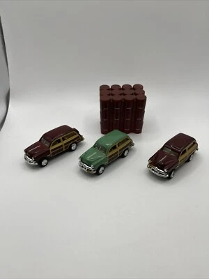 De colección Kinsmart Diecast 1:82 Pullback Woody Wagon 1949 Ford 3 SET UNO VERDE Foto 1 de 4