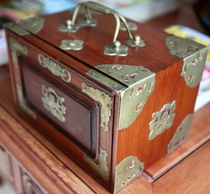 Vintage mahjong set of 152 bone and bamboo tiles. - Picture 1 of 12