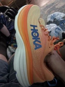 ZAPATOS PARA CORRER HOKA ONE BONDI 8 PARA HOMBRE IMPALA / NARANJA FALSO EE. UU. 12,5 D Nuevos - Imagen 1 de 7