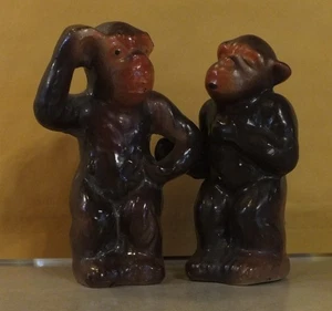 VTG 3" TALL CERAMIC MONKEY SALT & PEPPER SHAKERS CORK STOPPERS MARKED JAPAN - Picture 1 of 11