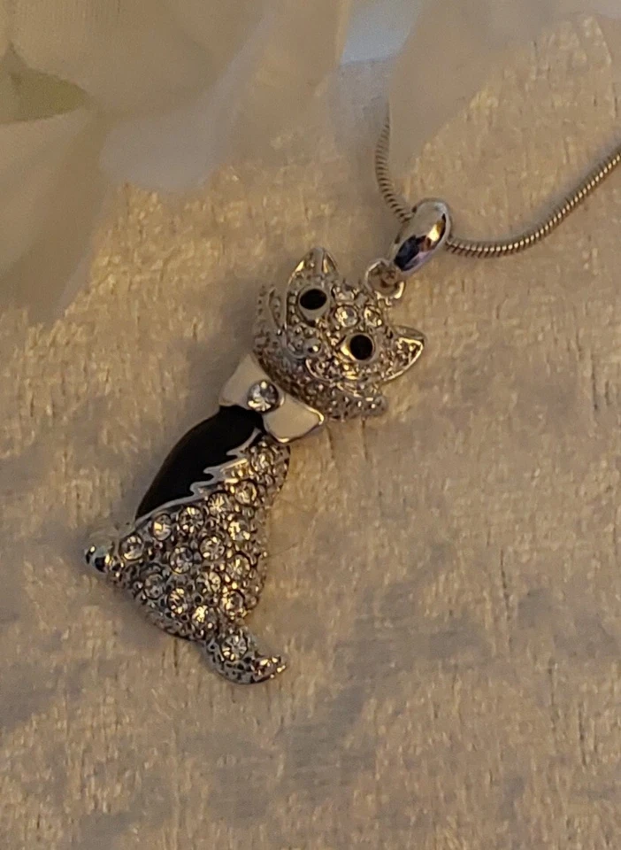 Crystal Cat Kitten Tuxedo necklace Chain Pendant Hinged charm 114+3 — 第 1/1 张图片