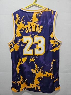 NUEVA - Camiseta de baloncesto Lebron James #23 LOS ANGELES CAMISETA CAMUFLAJE ORO PÚRPURA XL Foto 1 de 4