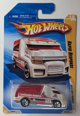 Rapid Response 2010 Hot Wheels 018/240 NEW Sealed White Red New Models Ambulance - Image 1 of 3