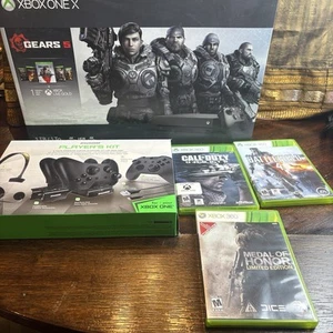 Xbox One X 1TB Gears 5 LE Console Bundle Microsoft, Players Kit, 3 Games - Picture 1 of 24