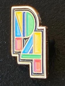 GOOGLE PIXEL 4 SOUVENIR PINBACK PIN. COLORFUL ENAMEL - Picture 1 of 6