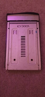 Icy Dock MB982SP-1S 2.5-inch to 3.5-inch Full Metal SATA HDD and SSD Converter - Image 1 of 4