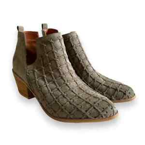 Mi.iM Boots Womens Size 10M LAVIN Textured Chelsea Pull On Ankle Booties