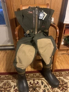 Sitka Men’s Delta Zip Breathable Waders Earth XL Short 11 Boot - Picture 1 of 4