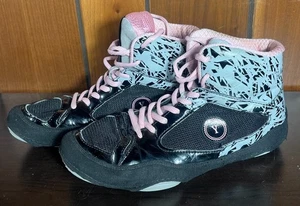 Yes! Athletics Wrestling Shoes Sz 7.5 Womens - Black/Gray/Pink - VGC - Picture 1 of 7